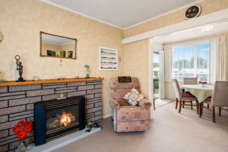 14 Elliott Crescent Owhata_3