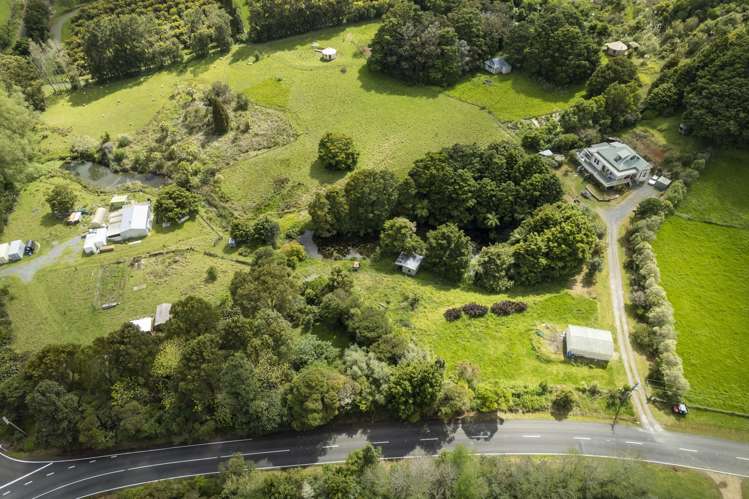 168 Tangihua Road Maungakaramea_36