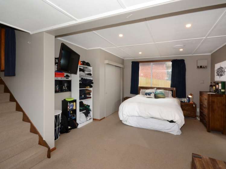 8 Weir Street Green Island_15