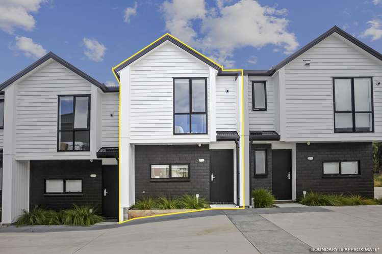4/10 Shamrock Lane Te Atatu Peninsula_32