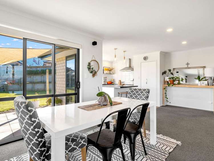 28 Macdonald Heights Feilding_15