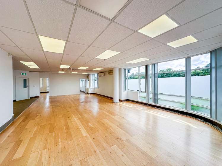 D/129 Onewa Road Northcote_4