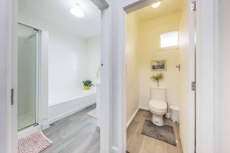 22 Routley Drive Glen Eden_14