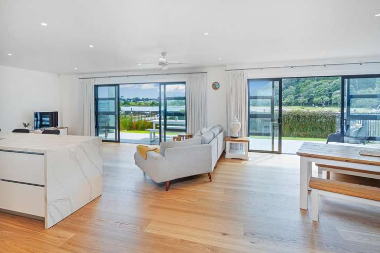 15/6 The Marina Tairua_2