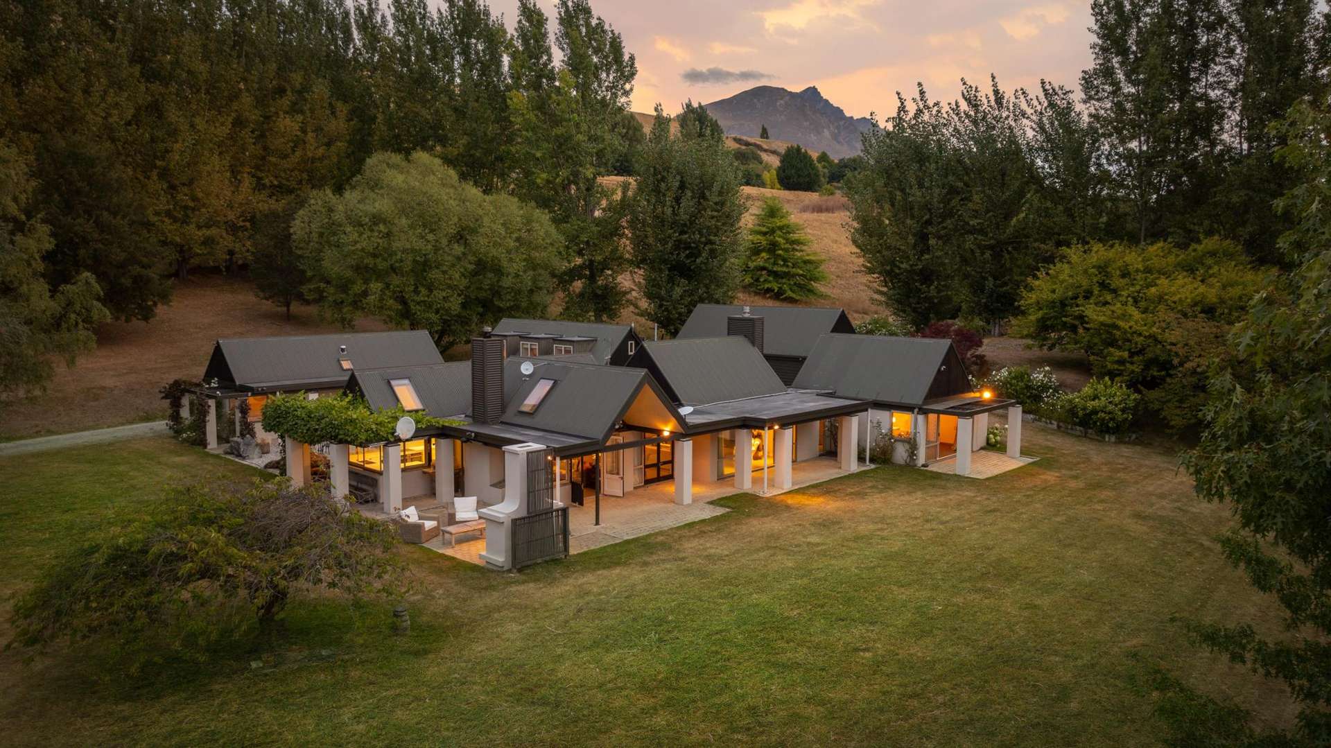 208 Lower Shotover Road Dalefield/Wakatipu Basin_0