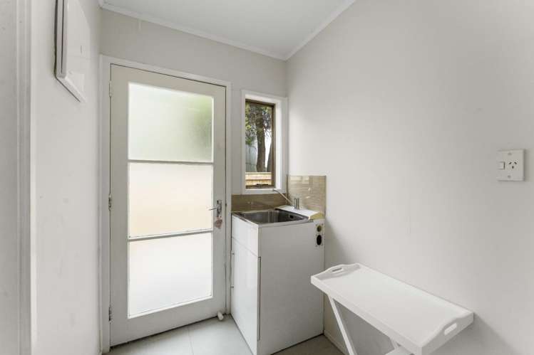 1/58 Hinekura Avenue 11209_10