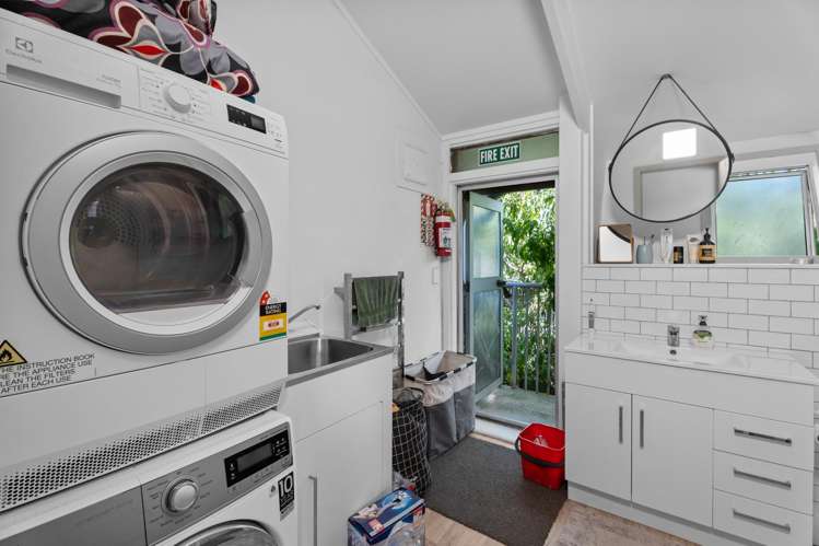 11 Tahi Road Ostend_19