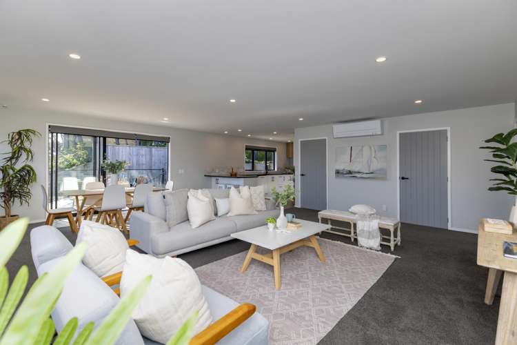 79 The Esplanade Raumati South_10