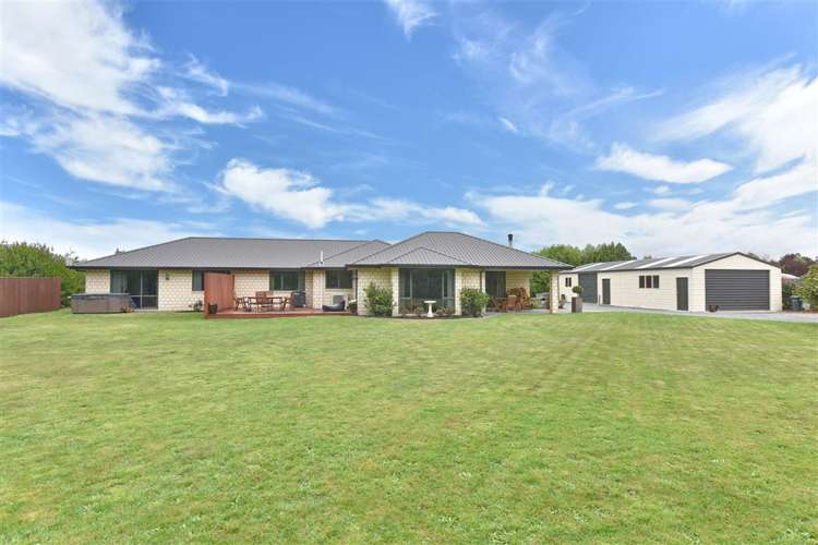 16 John Leith Place Leithfield_19