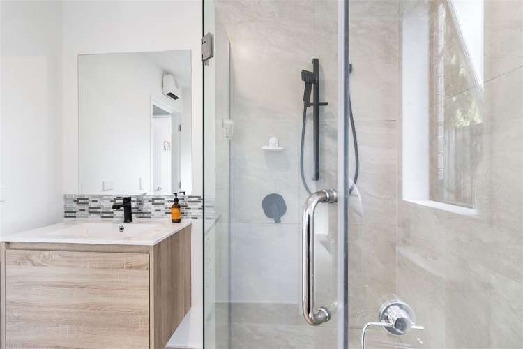 5/407 Hereford Street Linwood_9