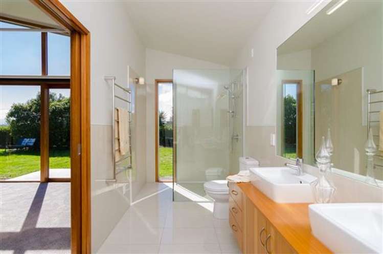 100 Ferry Road Martinborough_11