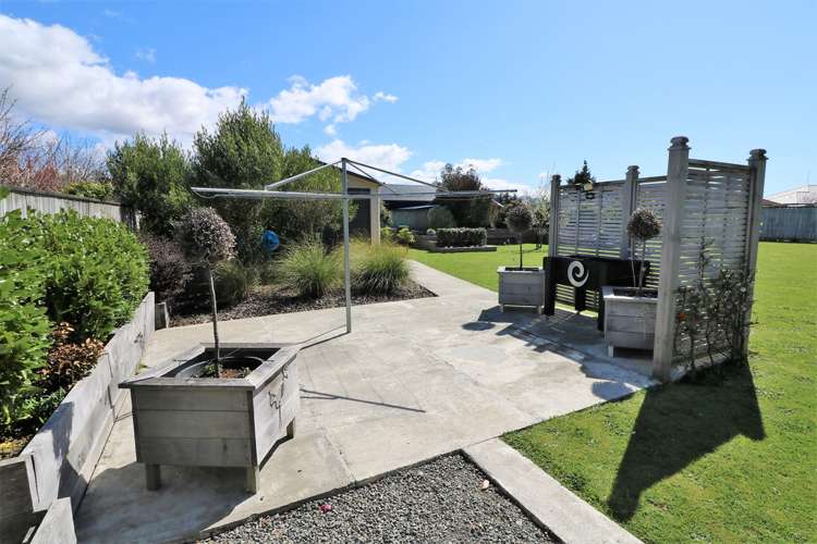 23 Carrington Drive Carterton_19