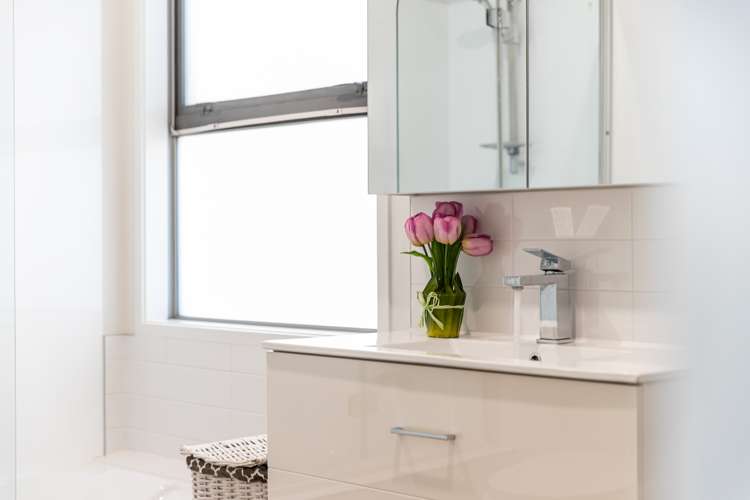 17 Karauria Lane Orewa_27