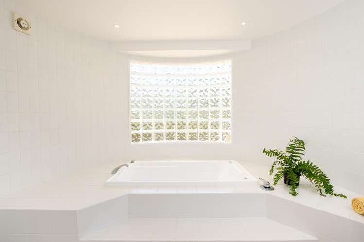 14 Woodford Heights Havelock North_24