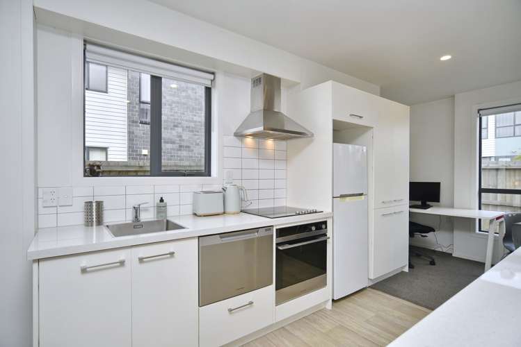 14/14 Buffon Street Waltham_3