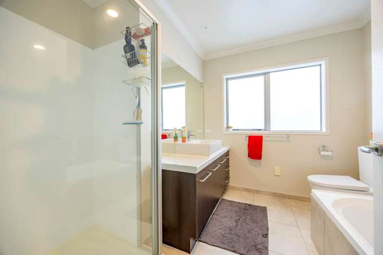 29 Kestev Drive Flat Bush_10