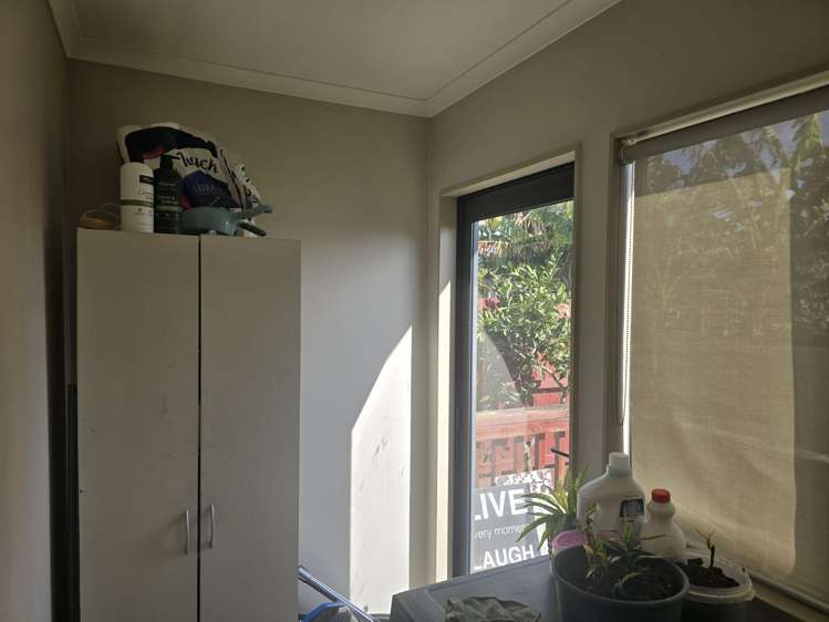 85A COBHAM CRESCENT Kelston_9