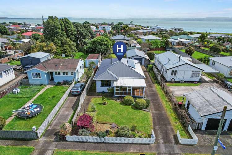 209 Kuranui Street Thames_19