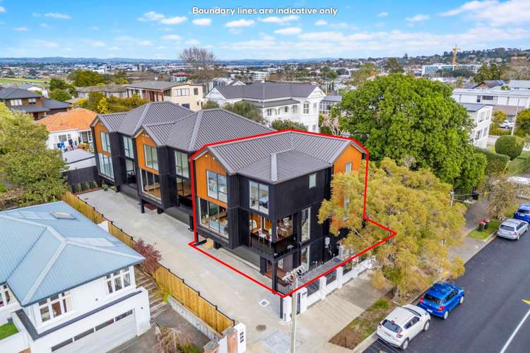 1/30 Clonbern Road Remuera_7