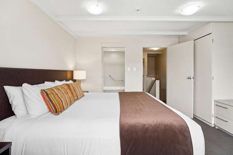 Unit 480 Copthorne Lakeview, 88 Frankton Road Queenstown_12