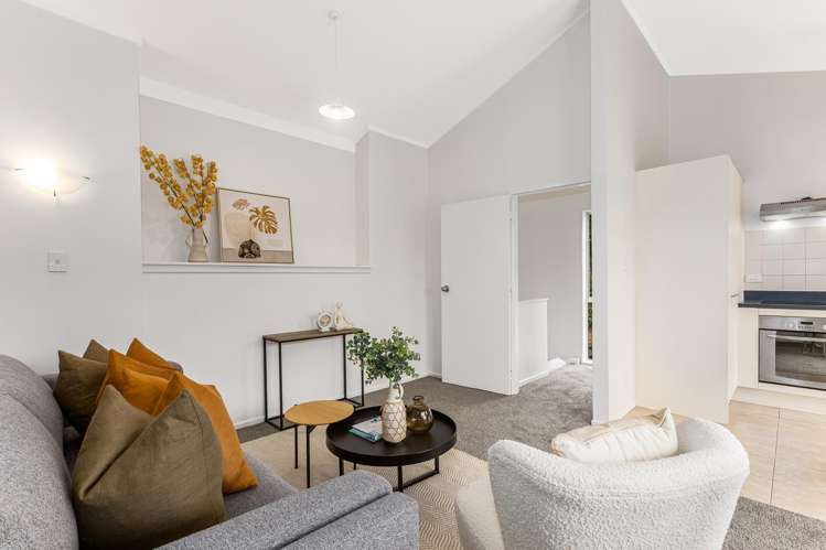 9/124 Redwood Avenue Tawa_5