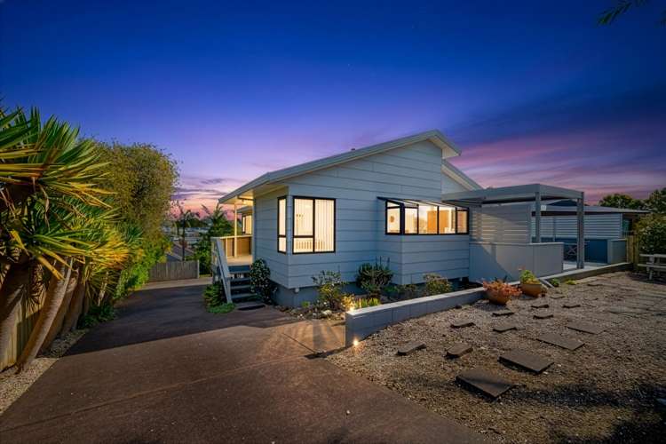 12 Bay Vista Drive Red Beach_3