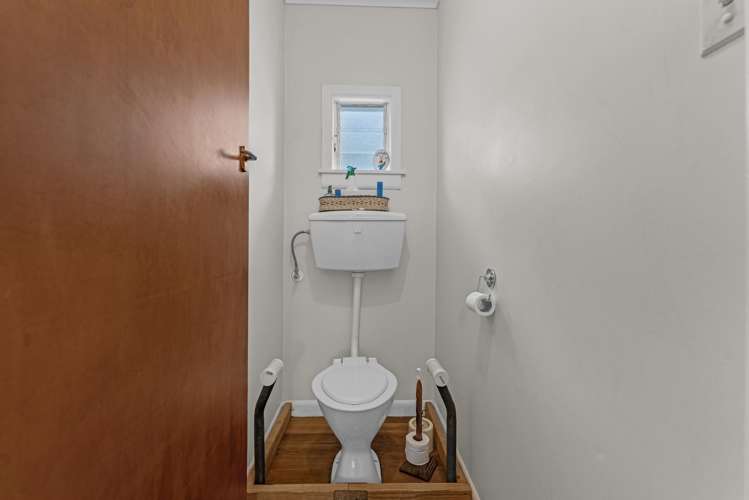 13 Lawrie Avenue Pukekohe_13