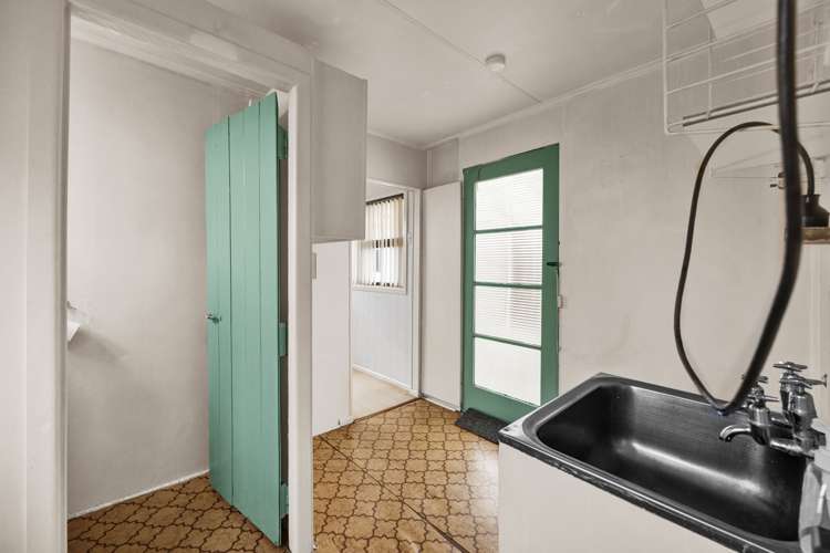 77 Victoria Street Hawera_17