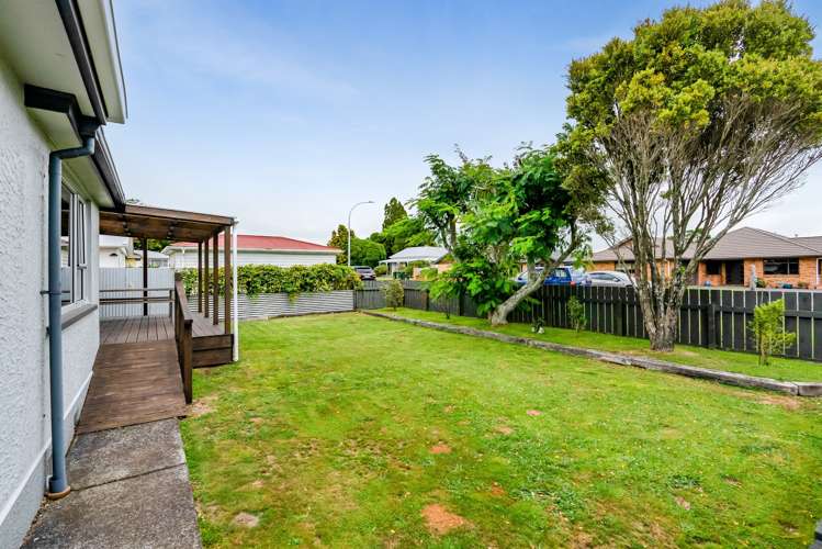 19 Kahikatea Street Inglewood_23