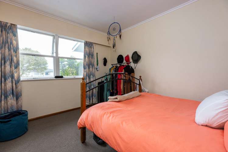 3 Cranby Crescent Onekawa_5