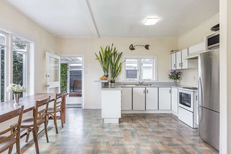 6 Thanet Avenue Sandringham_6