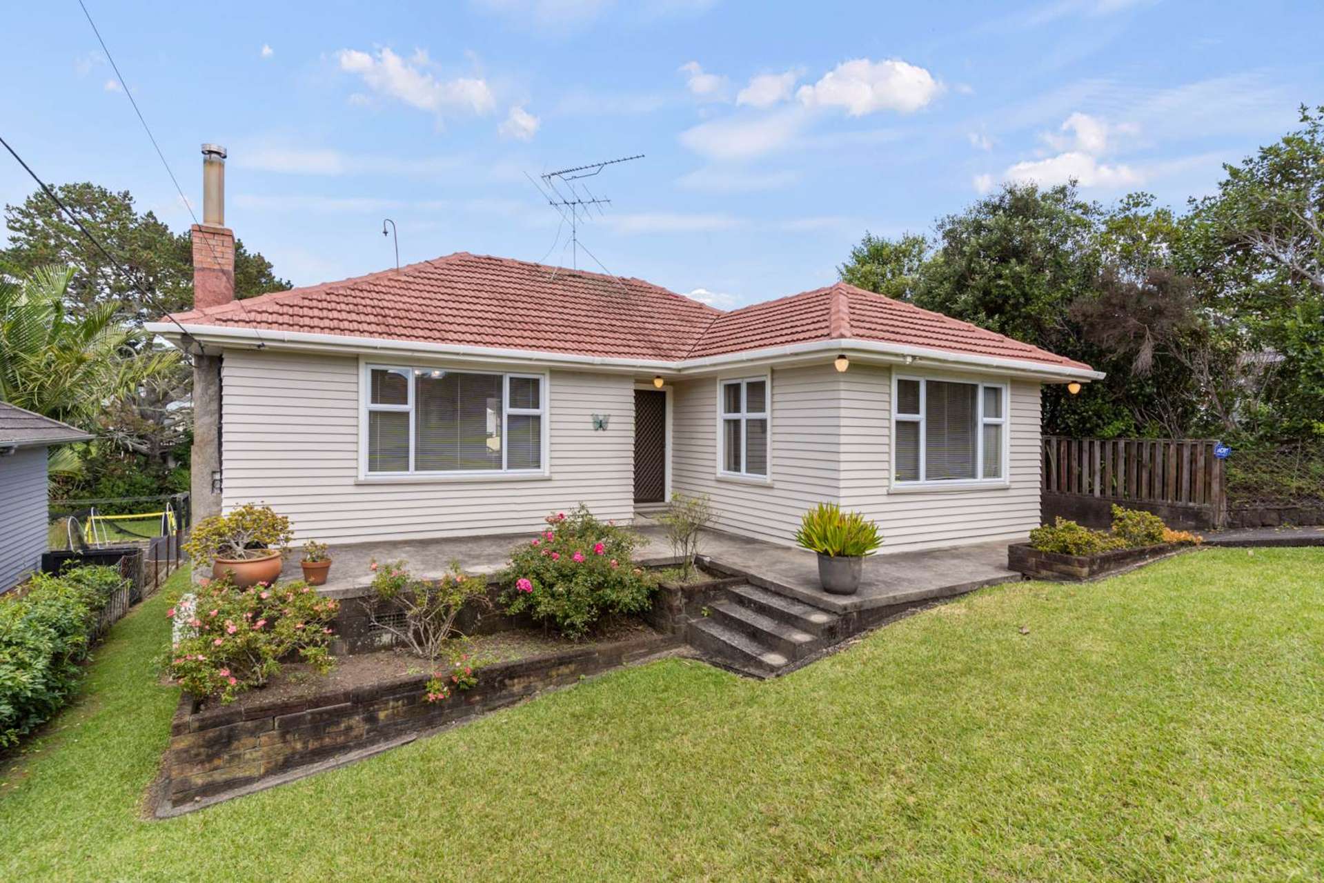 45 Fairmount Road Titirangi_0