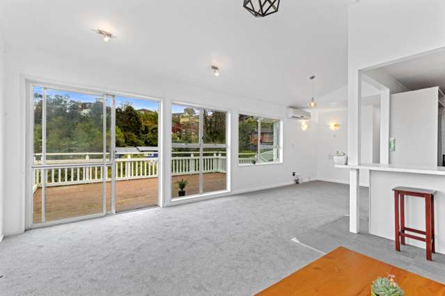 81 Ayton Drive Totara Vale_4