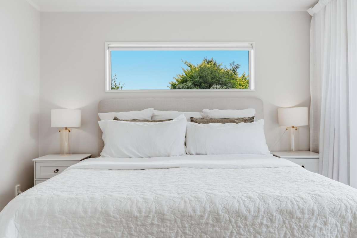 2/15 Kotare Street_4