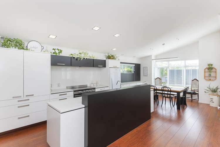 2 Fisher Place Lytton West_1