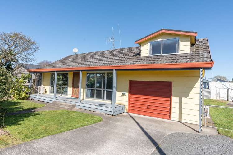 411 Kahikatea Drive_0