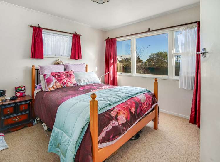 27 Dickens Street Stoke_7