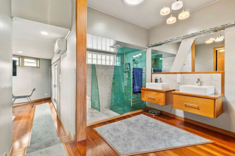 7&7A Huapai Street Kensington_10