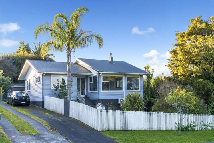 60 Hilling Street Titirangi_17