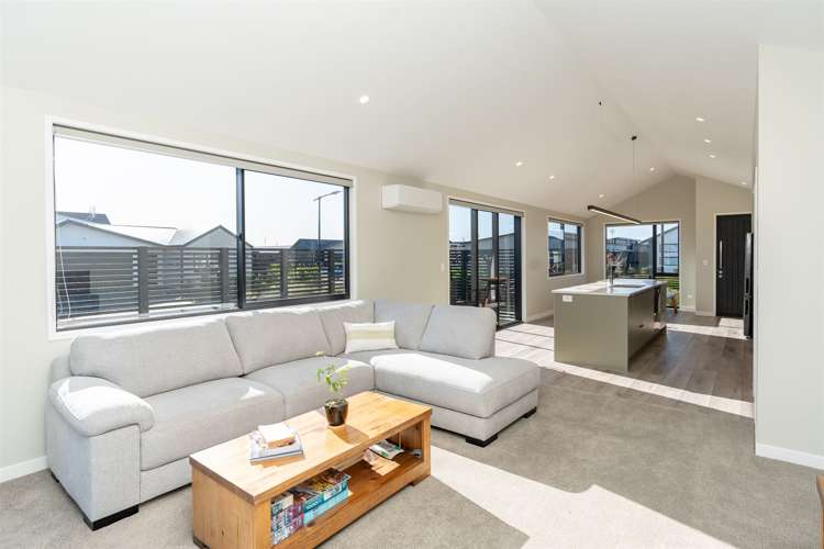 19 Trewern Avenue Chartwell_8