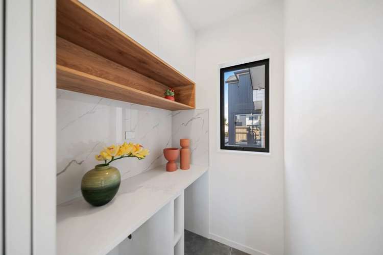 20a Catalina Crescent Forrest Hill_9