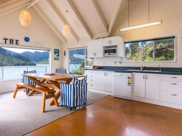 730 Moetapu Bay Road Anakiwa and Surrounds_3