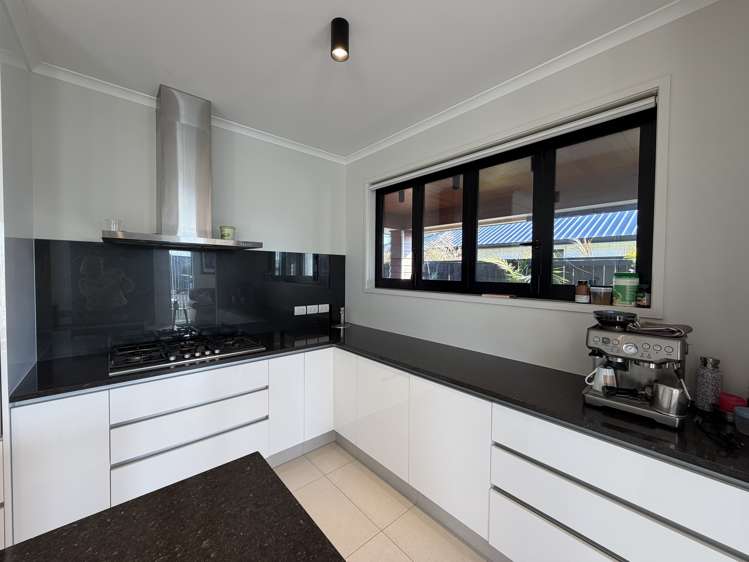 14 Litsea Way Papamoa_6