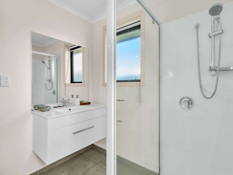 400 Nottingley Road Frimley_9