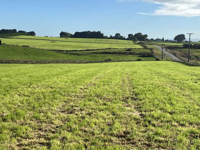 62 Blondell Road Waimatua_1