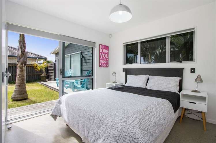 17 Surfers Avenue Waihi Beach_13