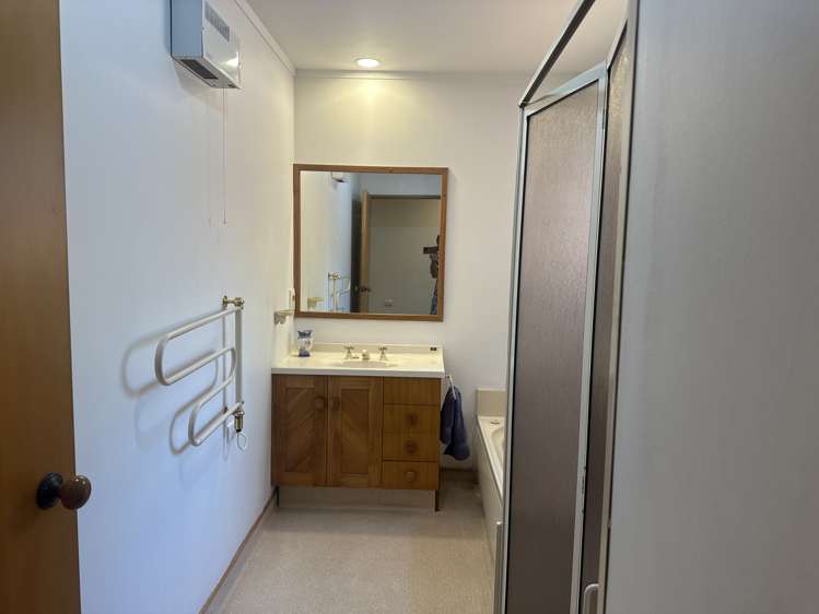 1/47 Oak Grove Ashburton_12