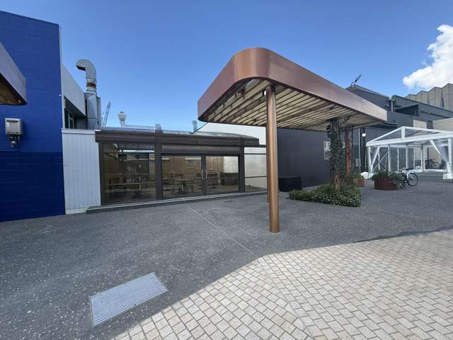 CBD Restaurant/ Bar opportunity