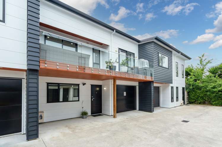 2/11 Gazeley Avenue Silverdale_17
