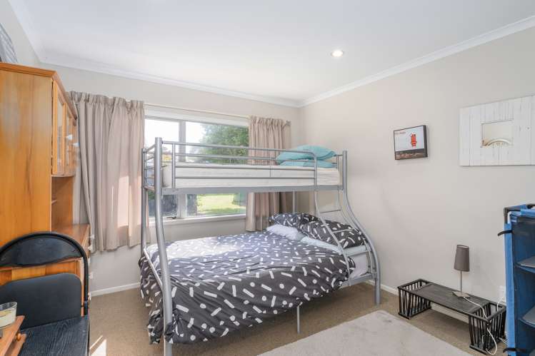 17 Morcom Drive Cooks Beach_8